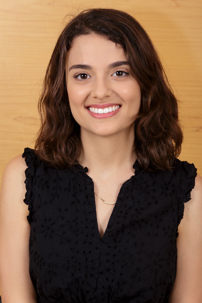 Gavriella headshot